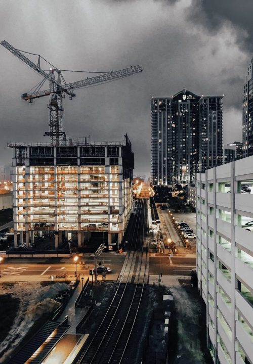 photo-1536895058696-a69b1c7ba34f